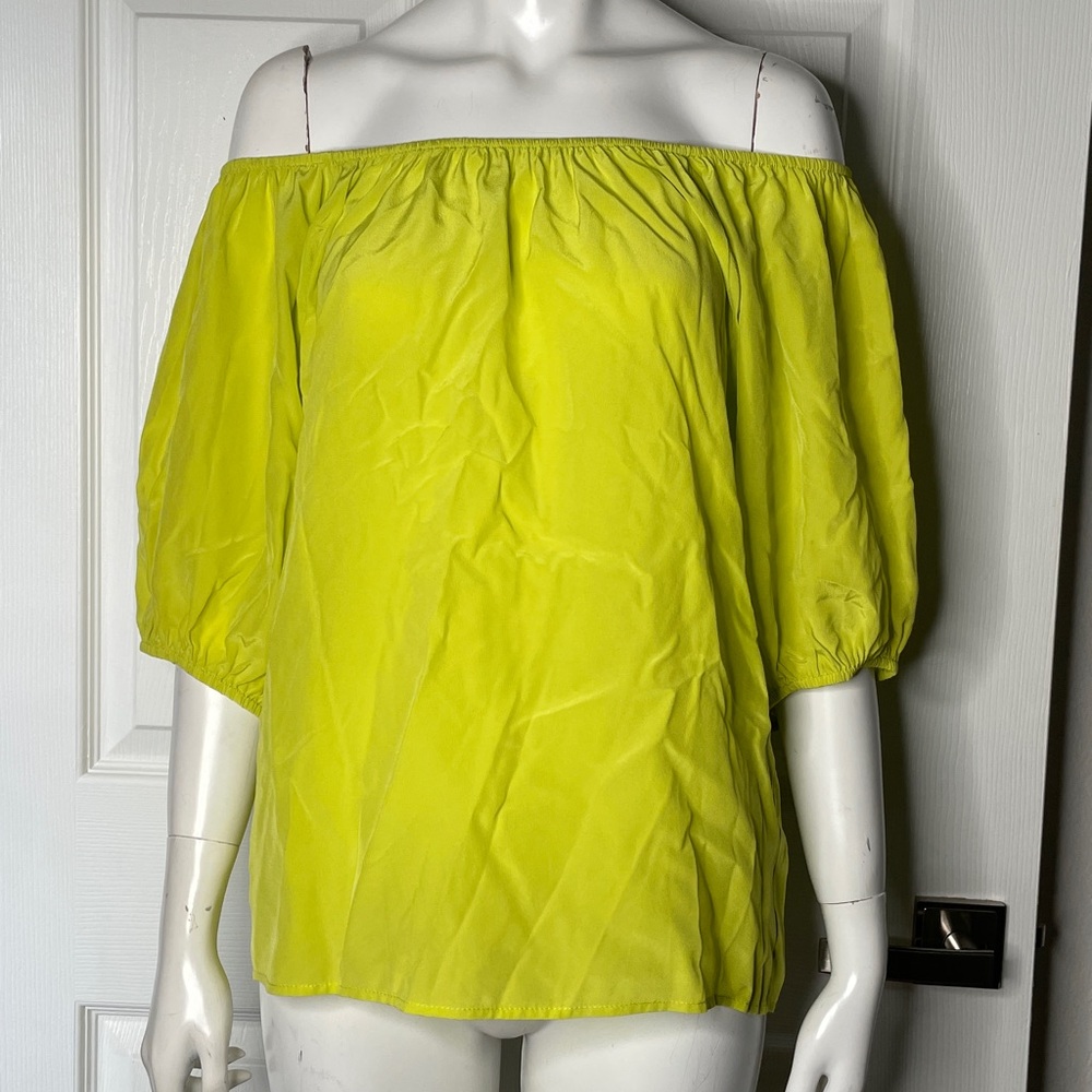 Fifteen Twenty 100% Silk Off The Shoulder Short Sleeve Blouse